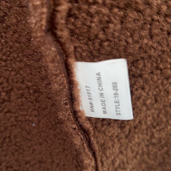 ANTHROPOLOGIE SOLITAIRE Faux shearling - Picture 11 of 12